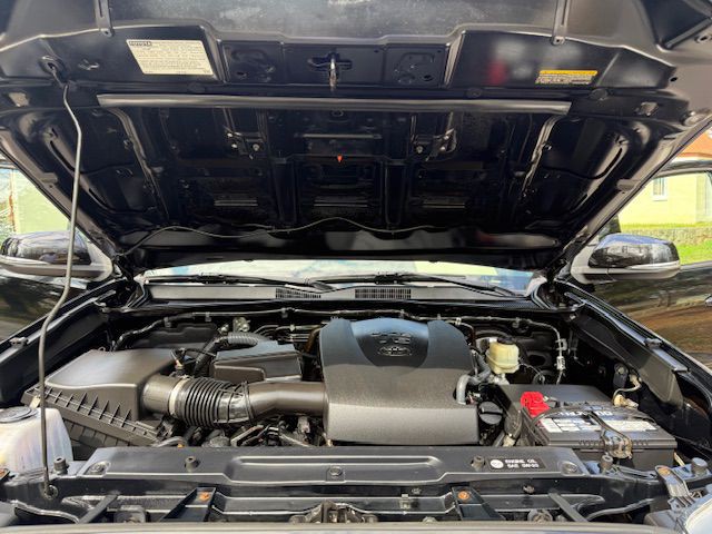 2016 Toyota Tacoma Image 42