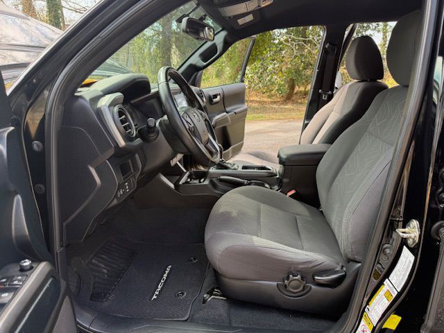 2016 Toyota Tacoma Image 53