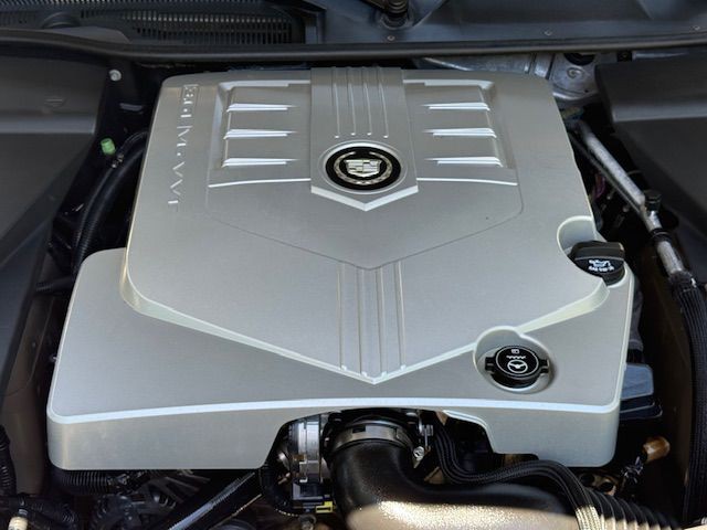 2005 Cadillac STS Image 11