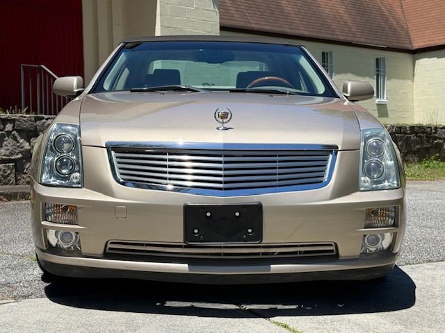 2005 Cadillac STS Image 13