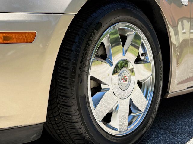 2005 Cadillac STS Image 20