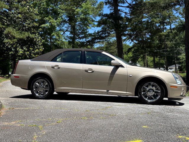 2005 Cadillac STS Image 29
