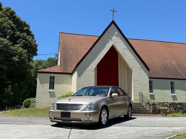 2005 Cadillac STS Image 30