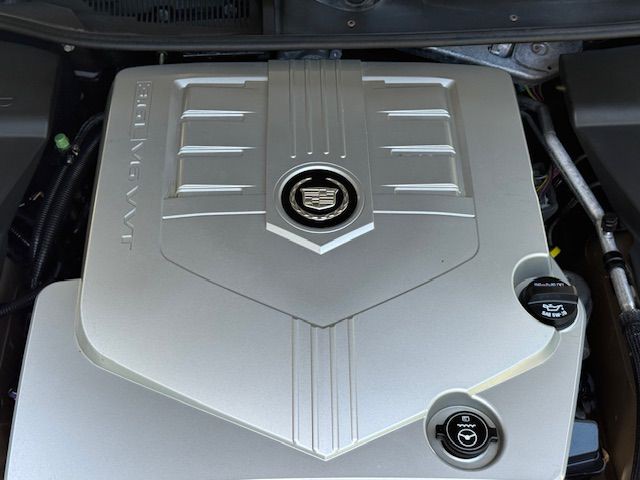 2005 Cadillac STS Image 37
