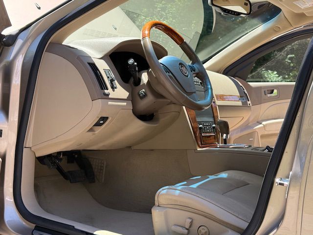 2005 Cadillac STS Image 45