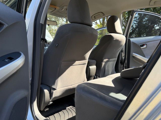 2010 Toyota Prius Image 18