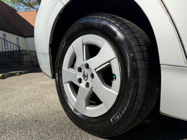 2010 Toyota Prius Image 48