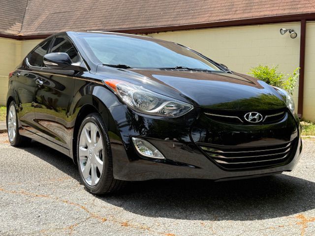 2013 Hyundai Elantra Image 3