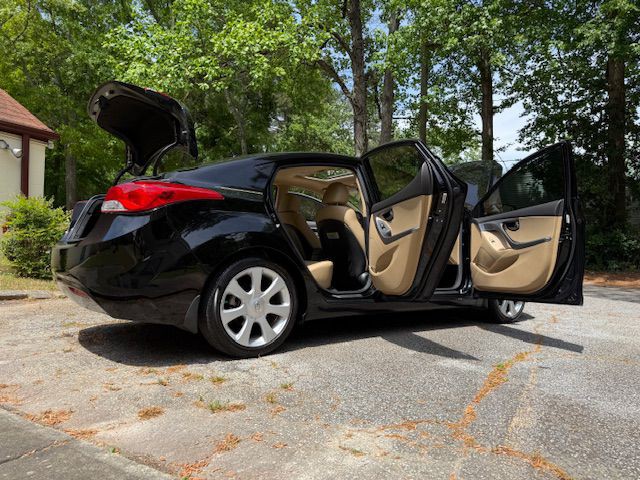 2013 Hyundai Elantra Image 35