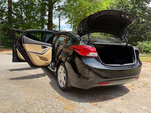 2013 Hyundai Elantra Image 36