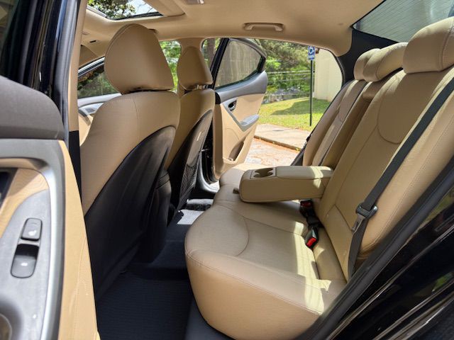 2013 Hyundai Elantra Image 39