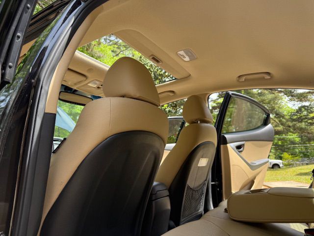 2013 Hyundai Elantra Image 42