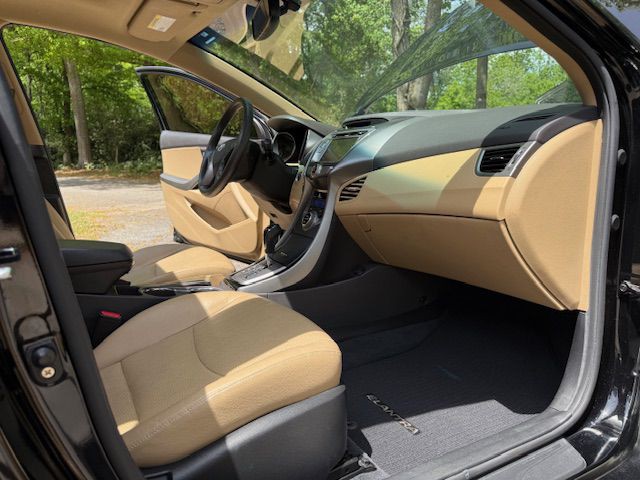 2013 Hyundai Elantra Image 53