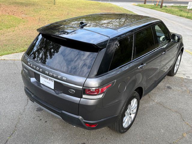 2016 Land Rover Range Rover Sport Image 2