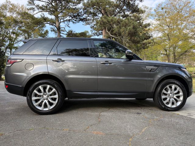 2016 Land Rover Range Rover Sport Image 18