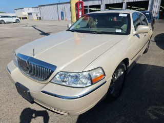 Image for 2003 Lincoln Town Car Cartier ID: 7324786