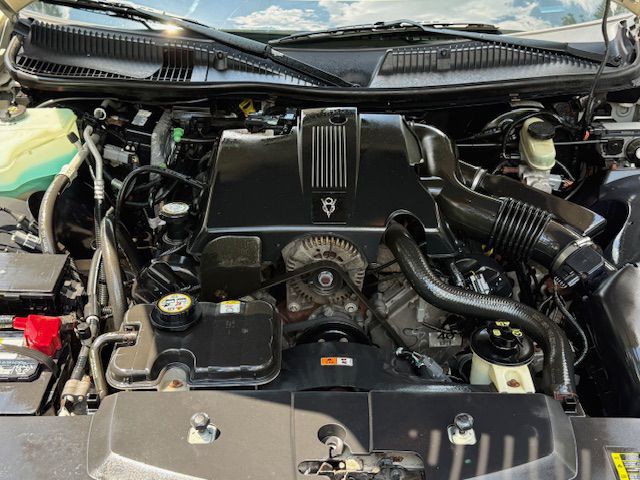 2003 Lincoln Town Car Image 20