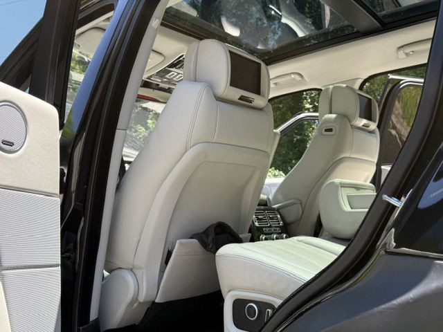 2016 Land Rover Range Rover Image 12