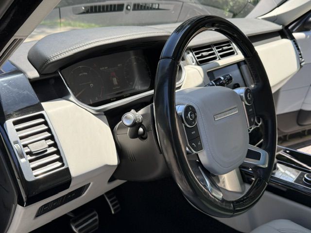 2016 Land Rover Range Rover Image 56