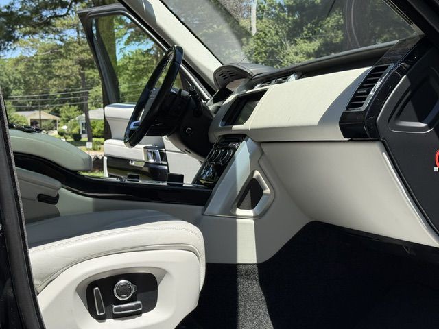 2016 Land Rover Range Rover Image 65