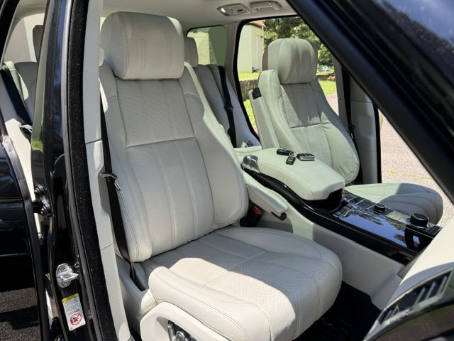 2016 Land Rover Range Rover Image 69