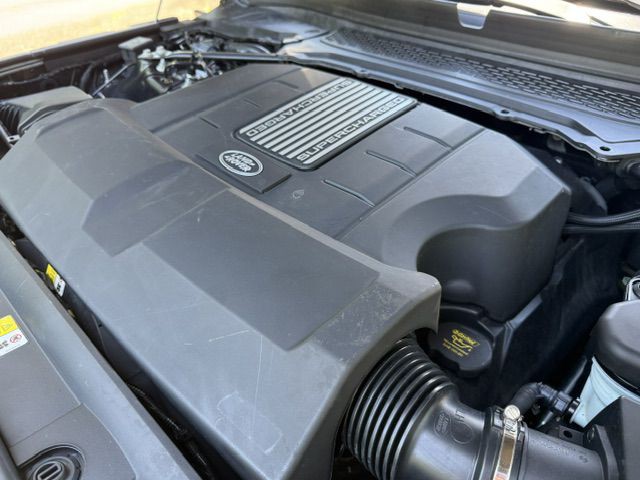2016 Land Rover Range Rover Image 80