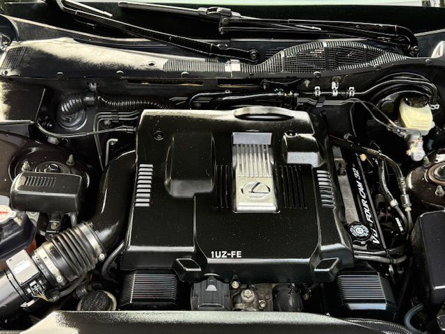 1995 Lexus LS Image 22