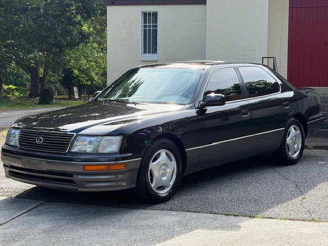 1995 Lexus LS Image 28