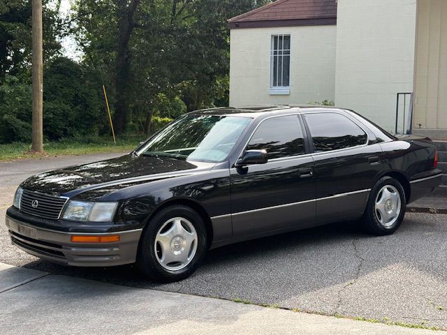 1995 Lexus LS Image 31