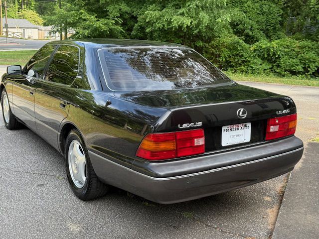 1995 Lexus LS Image 39