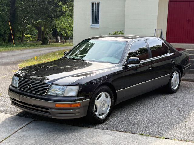1995 Lexus LS Image 45