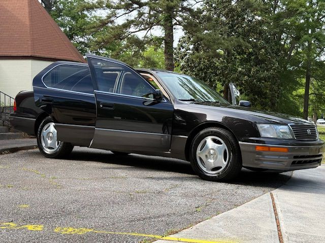 1995 Lexus LS Image 50