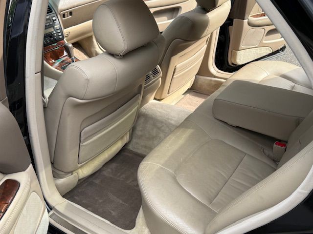 1995 Lexus LS Image 63
