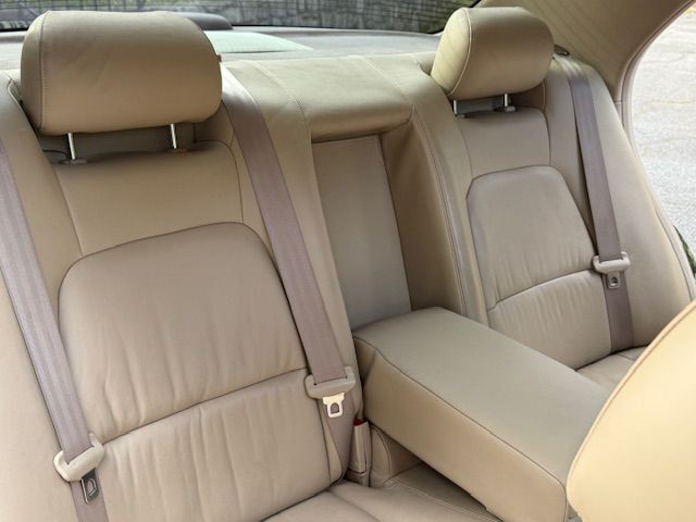 1995 Lexus LS Image 77
