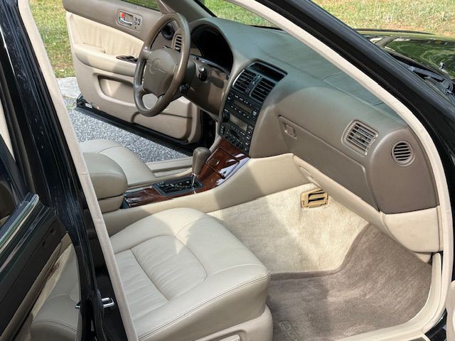 1995 Lexus LS Image 86