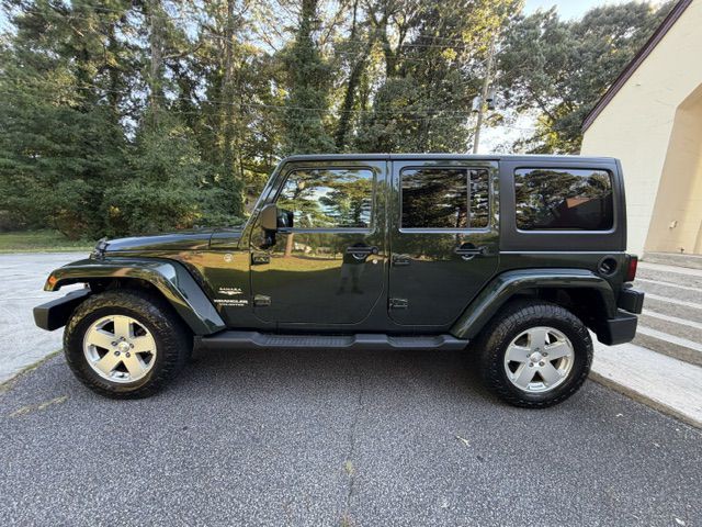 2011 Jeep Wrangler Unlimited Image 36