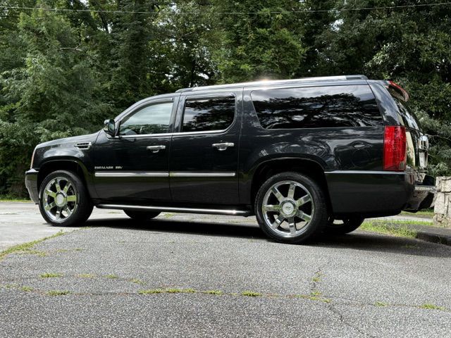 2013 Cadillac Escalade Image 16
