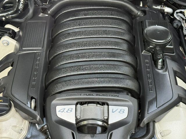 2013 Porsche Panamera Image 42