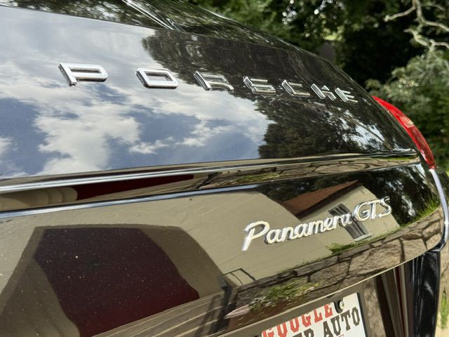 2013 Porsche Panamera Image 79