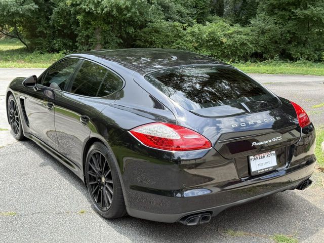 2013 Porsche Panamera Image 81