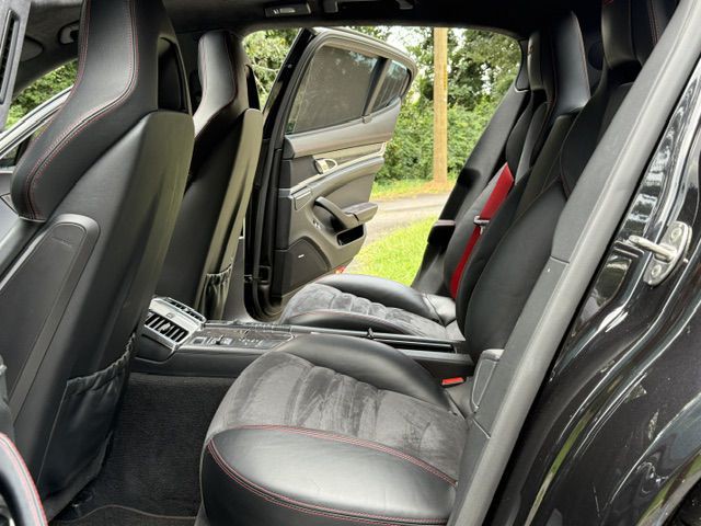 2013 Porsche Panamera Image 90