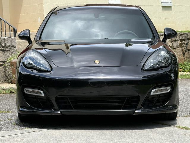 2013 Porsche Panamera Image 4