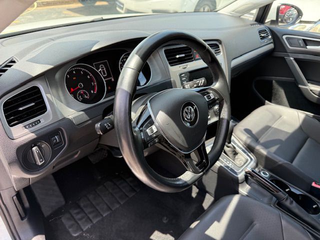2015 Volkswagen Golf Image 7
