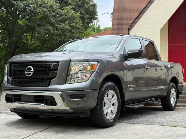 2021 Nissan Titan Image 16