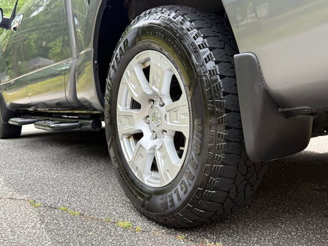 2021 Nissan Titan Image 40