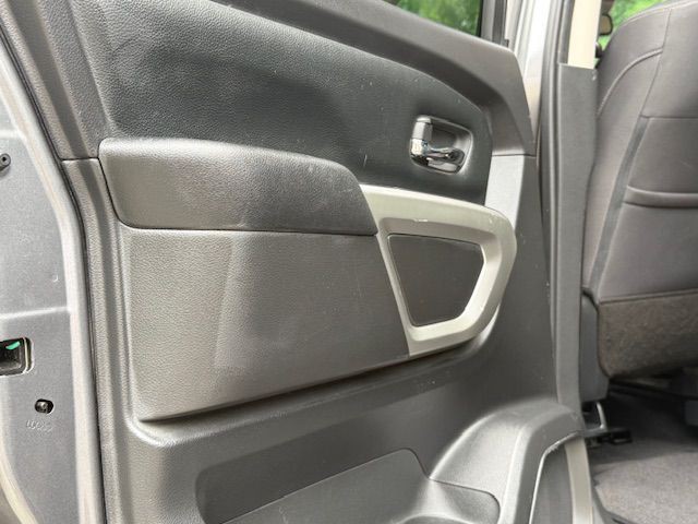 2021 Nissan Titan Image 71