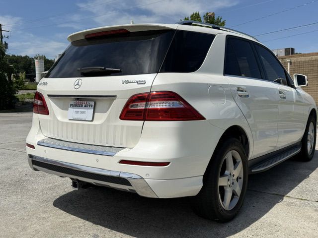 2012 Mercedes-Benz M-Class Image 17