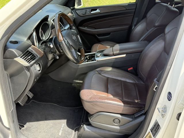 2012 Mercedes-Benz M-Class Image 23