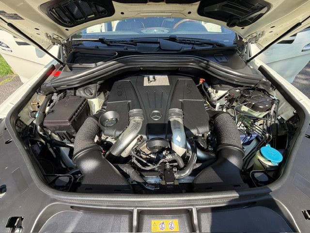 2012 Mercedes-Benz M-Class Image 12