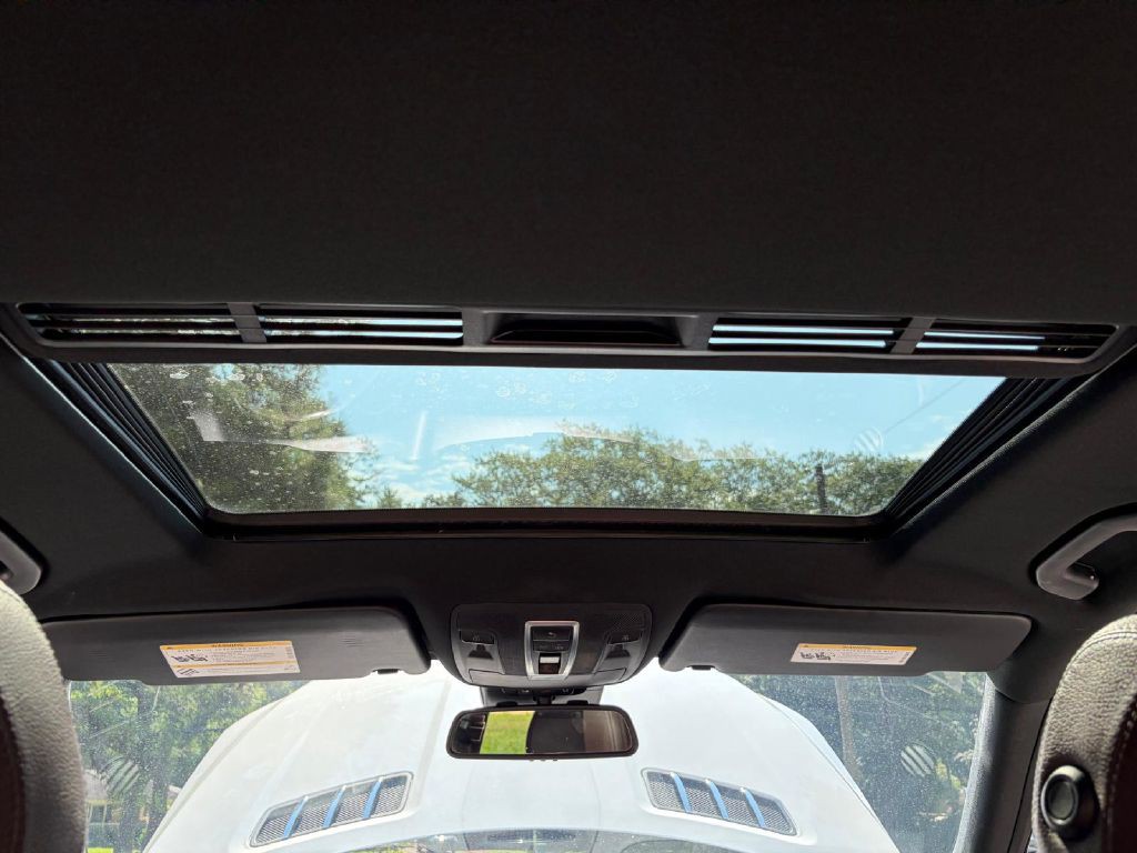2012 Mercedes-Benz M-Class Image 27